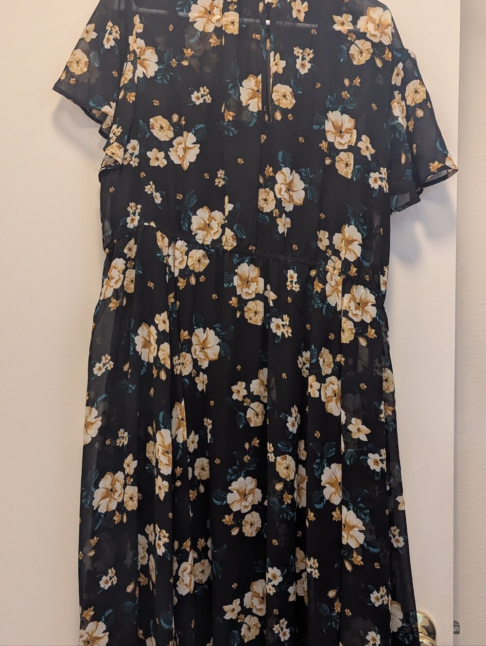 Torrid Black Floral Chiffon Midi Dress